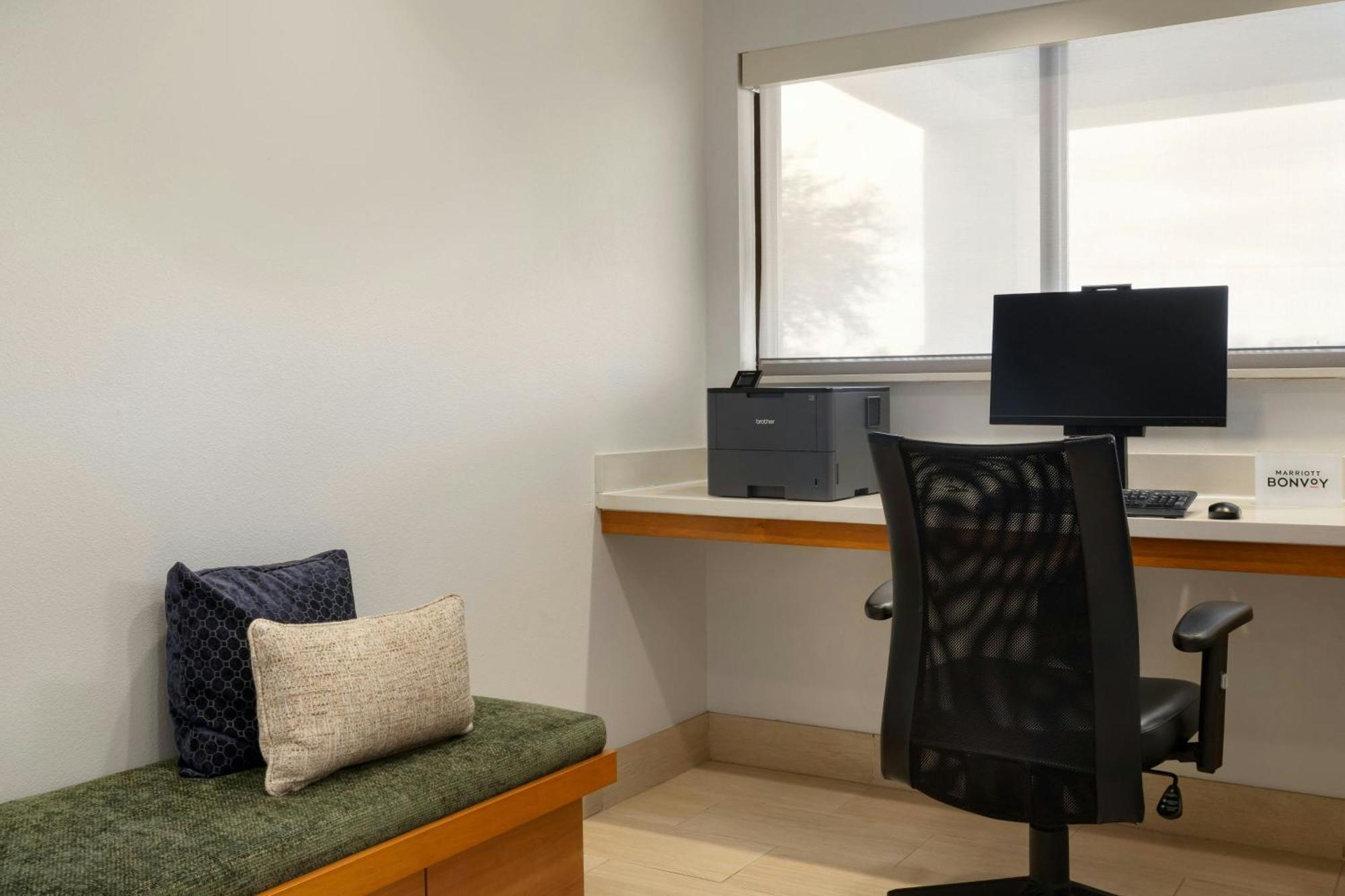 Towneplace Suites By Marriott Alexandria Ngoại thất bức ảnh