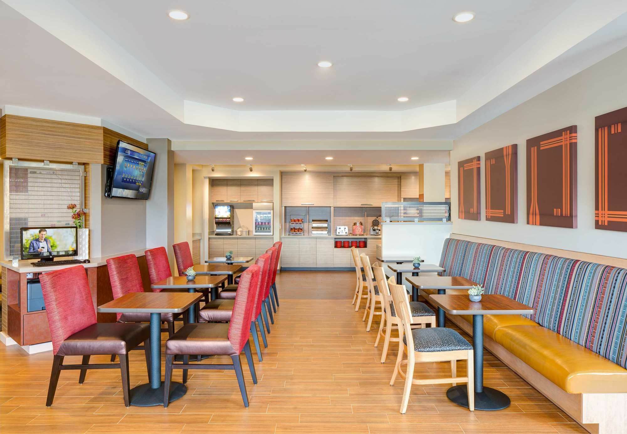 Towneplace Suites By Marriott Alexandria Ngoại thất bức ảnh